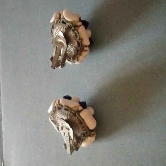 Earrings/Shoe Clips Japan - Picture 4 of 8